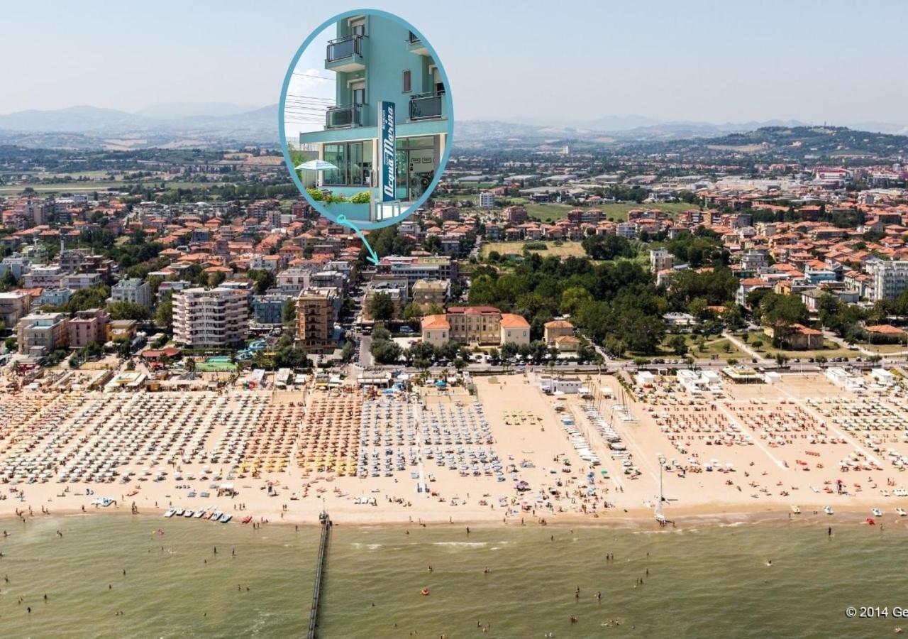 Residence Acqua Suite Marina Rimini Esterno foto